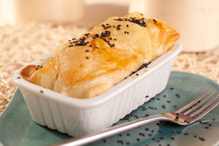 Pastel de col con salsa boloñesa