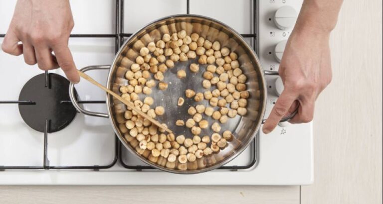 Avellanas tostadas en casa