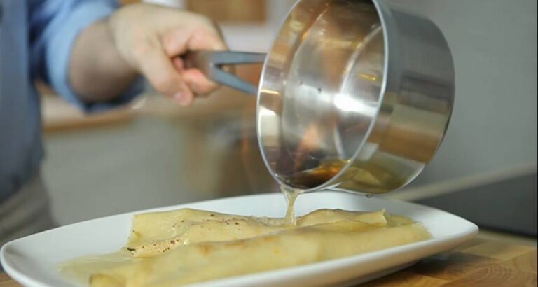 Cómo flambear crepes