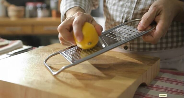 Cómo rallar correctamente los limones