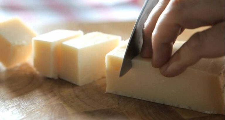 Queso rallado al momento