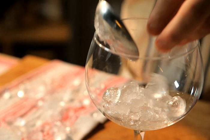 Copas para el cóctel de gambas