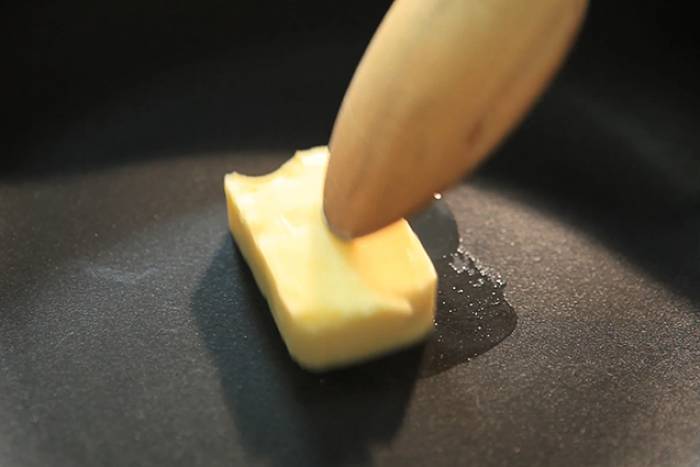 ¿aceite o mantequilla?