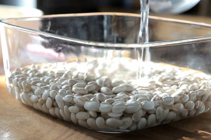 Legumbres en remojo, siempre listas