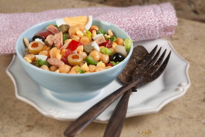Ensalada veraniega de garbanzos