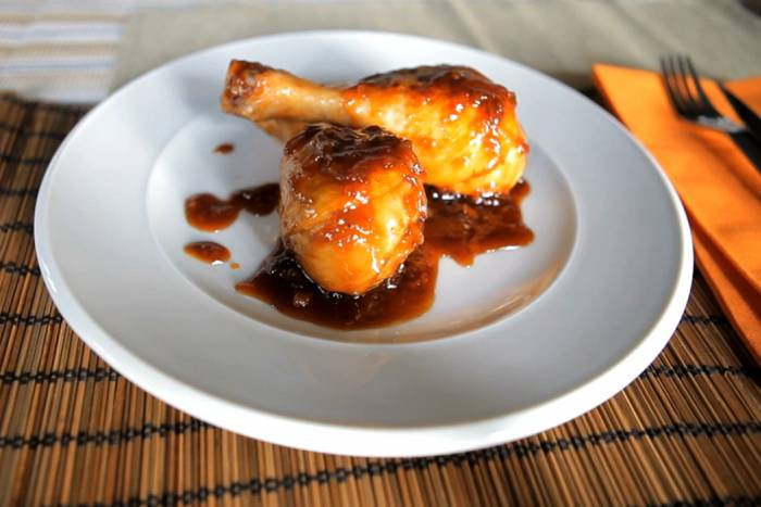 Muslos de pollo con cola