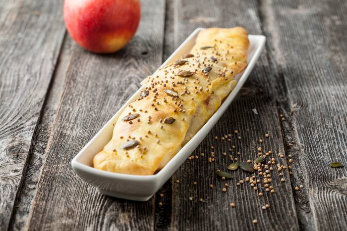 Empanadilla de endivia y manzana