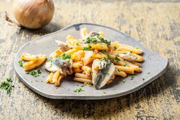 Pasta con sardinas