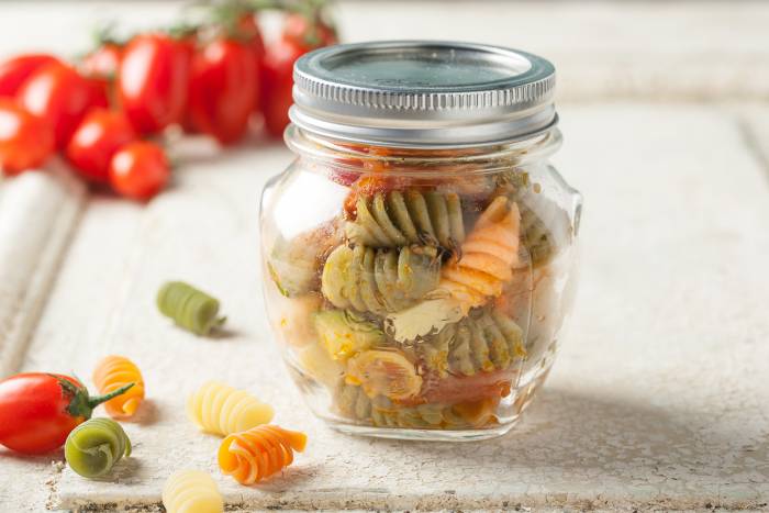 Ensalada de pasta y verdura