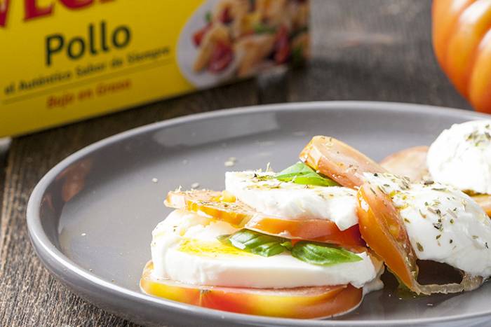 Ensalada de pasta caprese