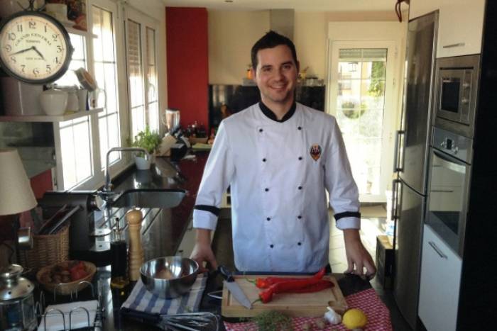 “he renunciado a pocas cosas por ser intolerante a la lactosa”