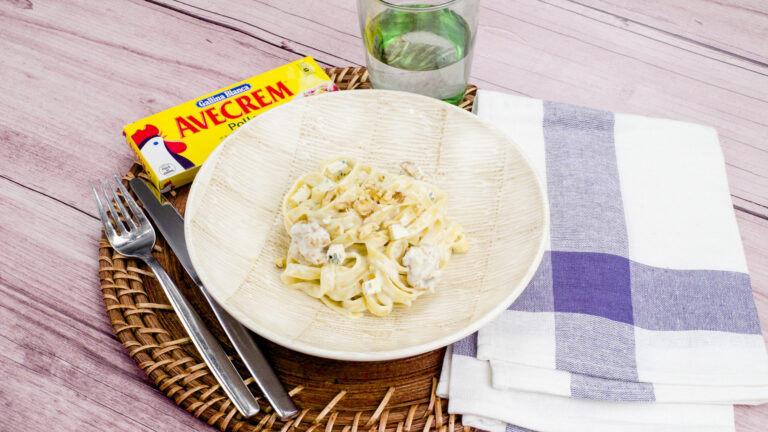 Pasta con gorgonzola y nueces