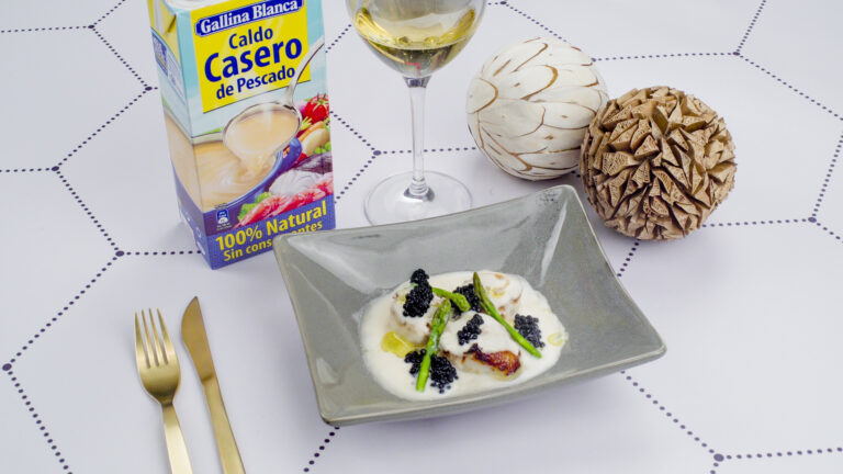 Vieiras con salsa de cava