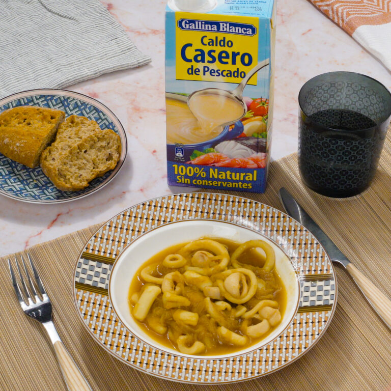 Calamares encebollados caramelizados