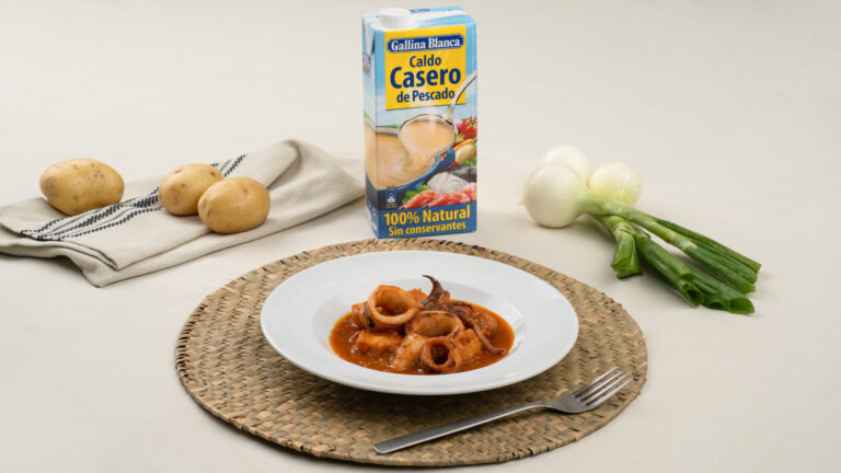 Calamares guisados con patatas