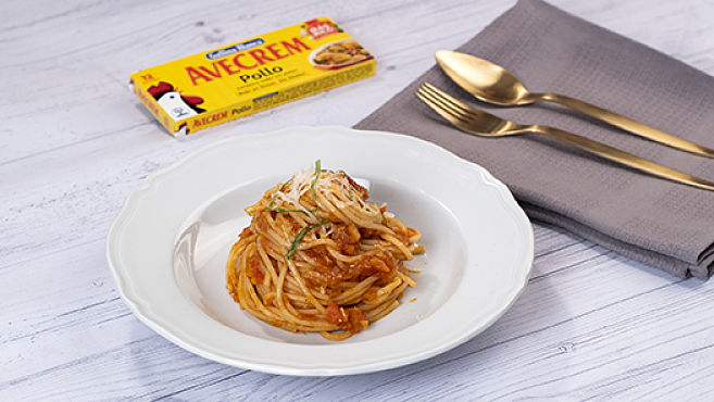 Espaguetis a la napolitana