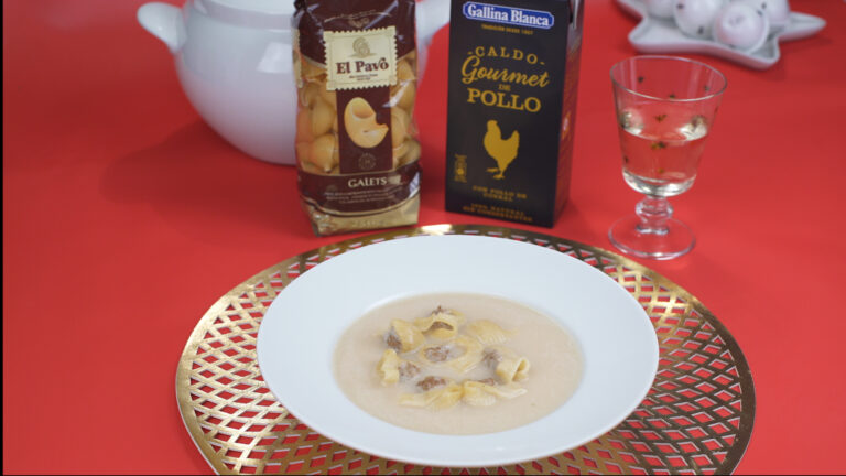 Sopa de galets rellenos