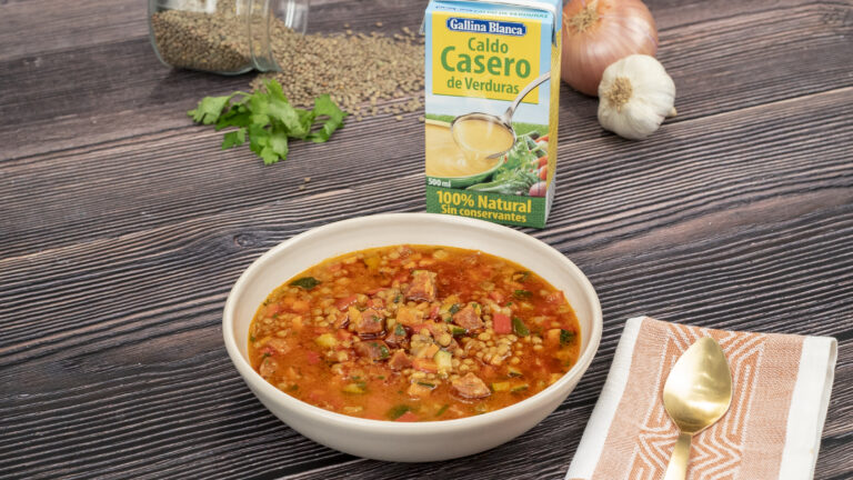 Lentejas con verduras y chorizo