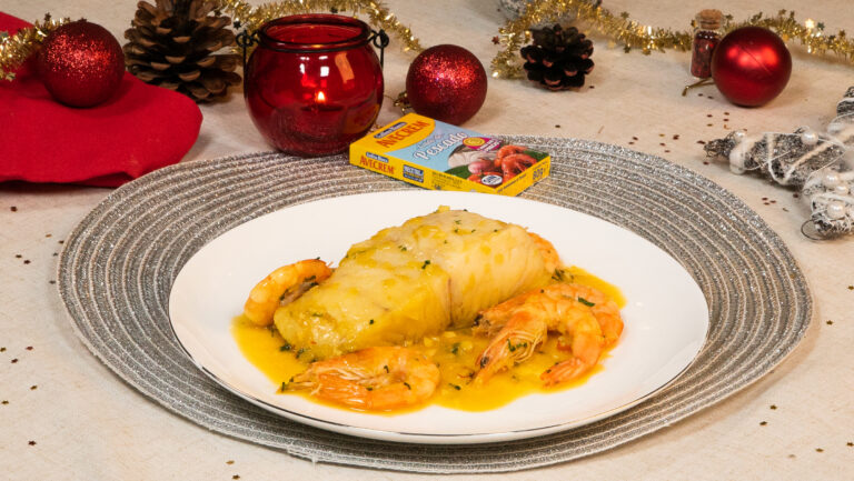 Merluza en salsa de langostinos