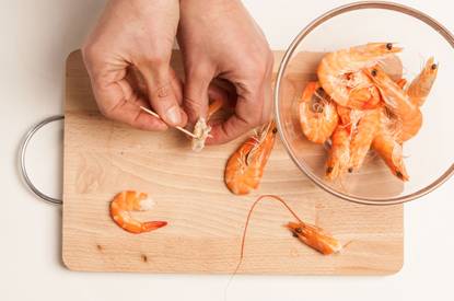 Preparación de las gambas