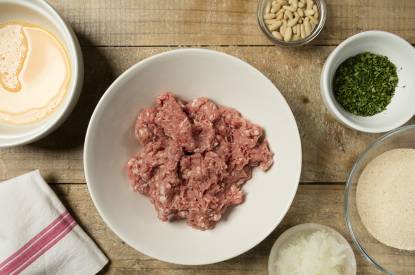 Preparación de las albóndigas