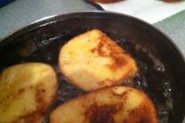 Preparar la mezcla de leche y canela