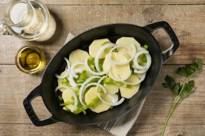 Sazonando y horneando el bacalao