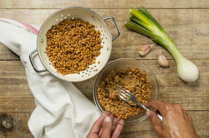 Preparar la mezcla de lentejas