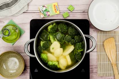 Preparando la salsa bechamel