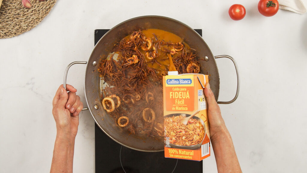 Agregar los condimentos