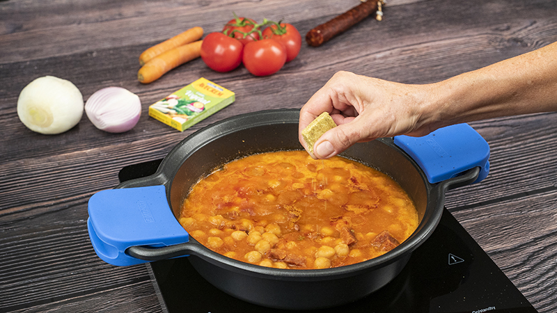 Añadir agua y hervir