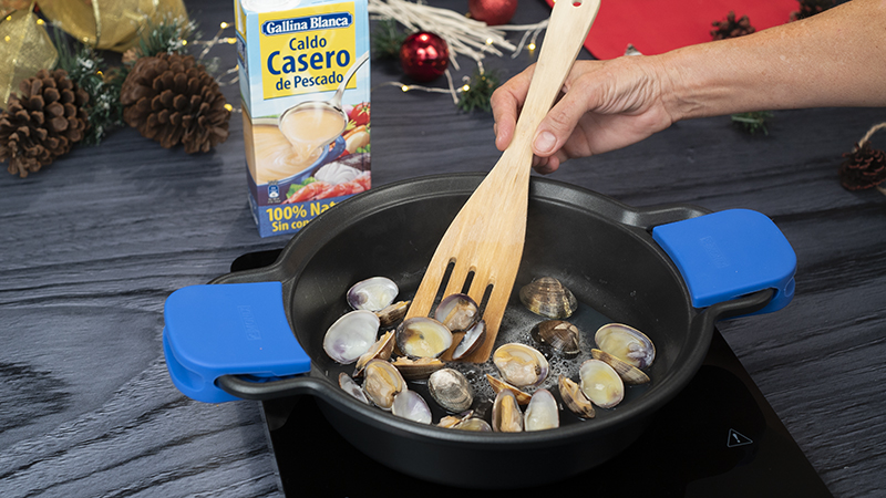 Sofreír los ingredientes base