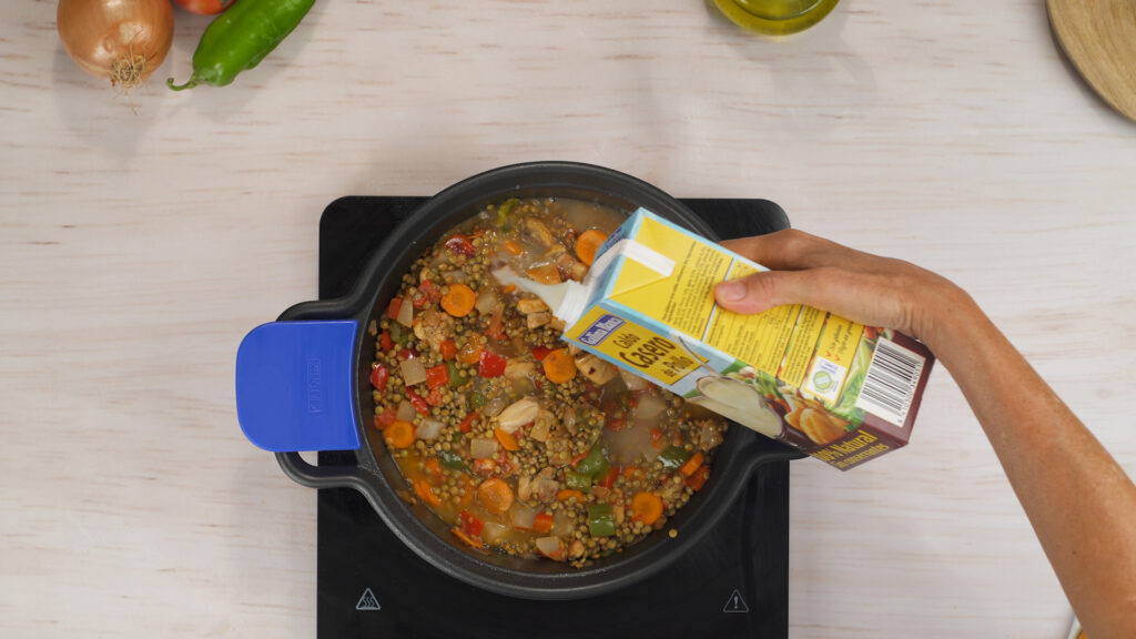 Cocina y presenta el plato