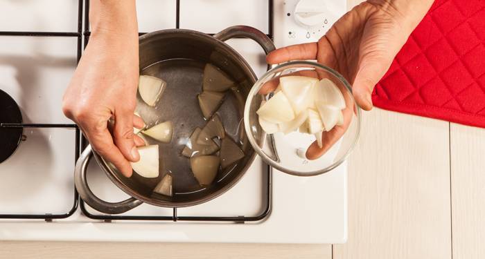 Las cebollas son uno de los ingredientes indispensables de esta receta.