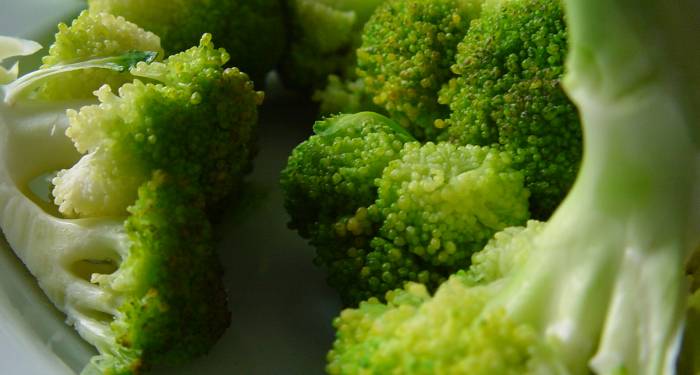 Cocina el brócoli en el microondas