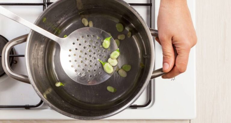 Pela las habas más facilmente