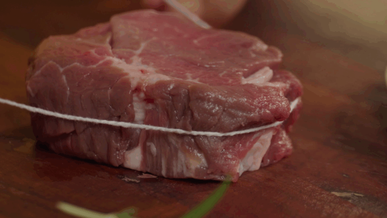 El modo en el que se corta y prepara la carne son claves en una receta para tener una óptima cocción.