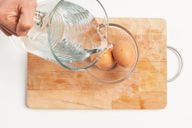 Quitar la cáscara sin romper los huevos