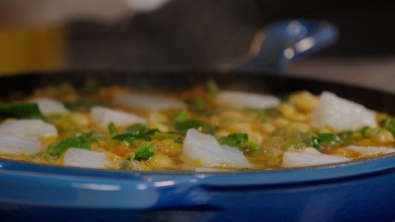 Anota este súper truco gallina blanca a la hora de incorporar el bacalao y verás ¡cómo va a cambiar su textura!